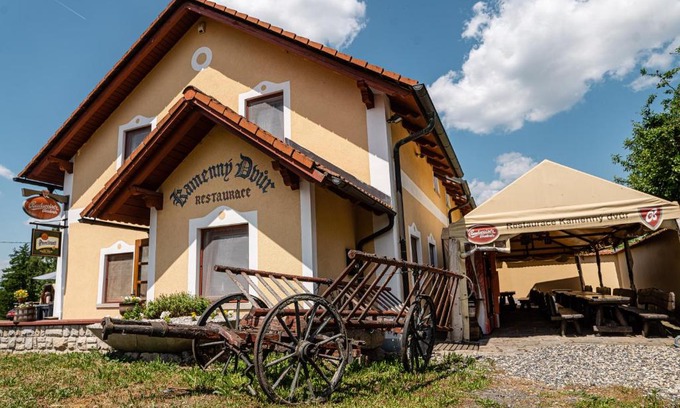 Třebeň-Nový Drahov House | Pension Kamenný Dvůr