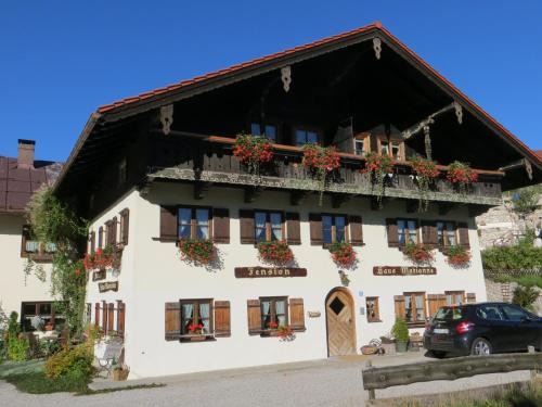Eck House | Pension Marianne - Chiemgau Karte