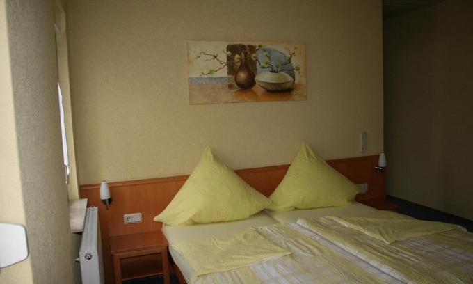Stregda House | Pension zur Krone