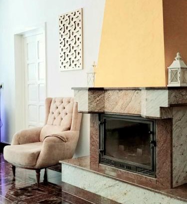 Baia Mare Apartment | Pensiune Forest Park