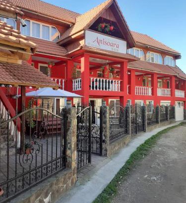 Chiscau House | Pensiunea Anisoara