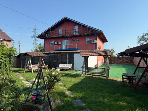 Crisan House | Pensiunea Camy