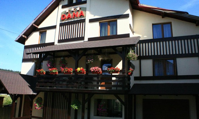 Vatra Dornei House | Pensiunea Dana