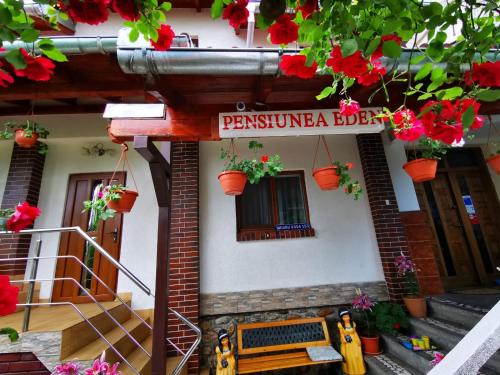 Curtea De Arges House | Pensiunea Eden