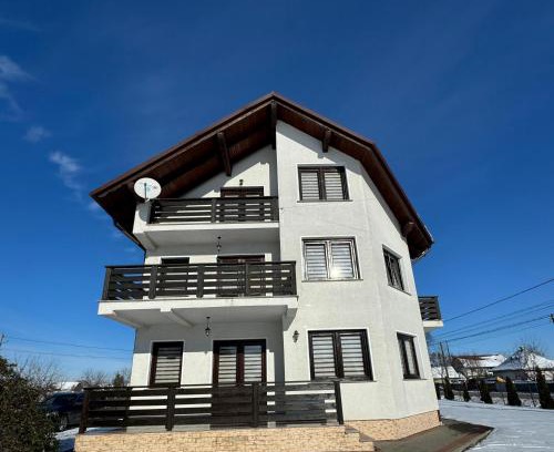 Fratautii Vechi House | Pensiunea Elena