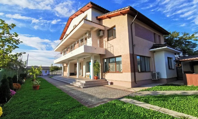 Goicea House | Pensiunea LA BITELE