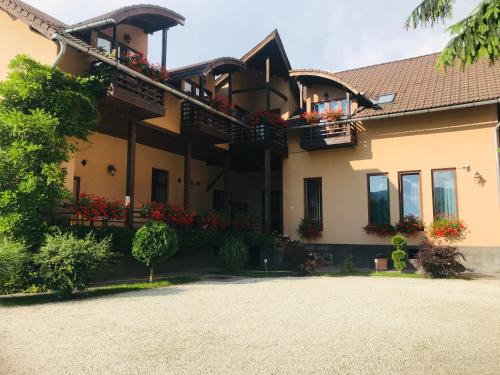 Praid House | Pensiunea Princess