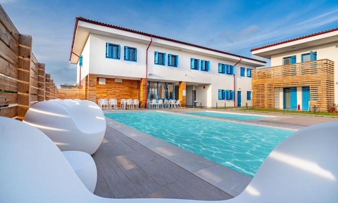 Sulina House | Pensiunea Terrablue
