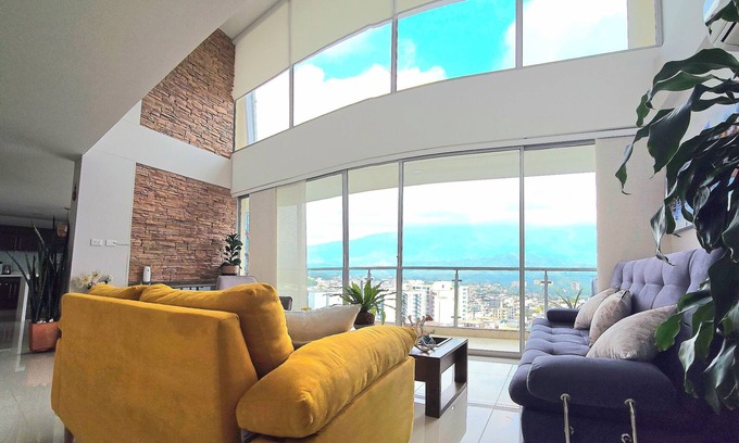 Ibague Apartment | Penthouse 3-bedroom apartment in pleasant Ibagué with AC, WiFi and terrace