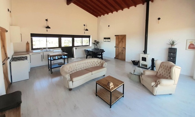 Alpiarca Apartment | Penthouse Apartment @Villa O Sonho