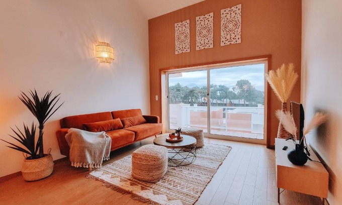 Viana do Castelo Apartment | Penthouse at Cabedelo Beach with Ocean View