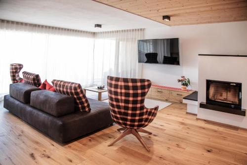 Luns Ski Chalet | Penthouse Chalet Pichlerhof