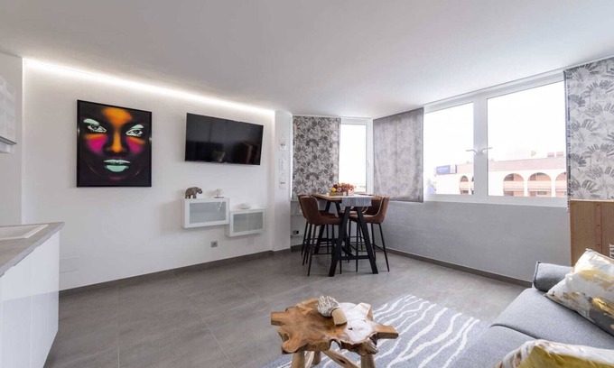 Playa del Ingles House | Penthouse Diamond House in downtown Playa del Ingles