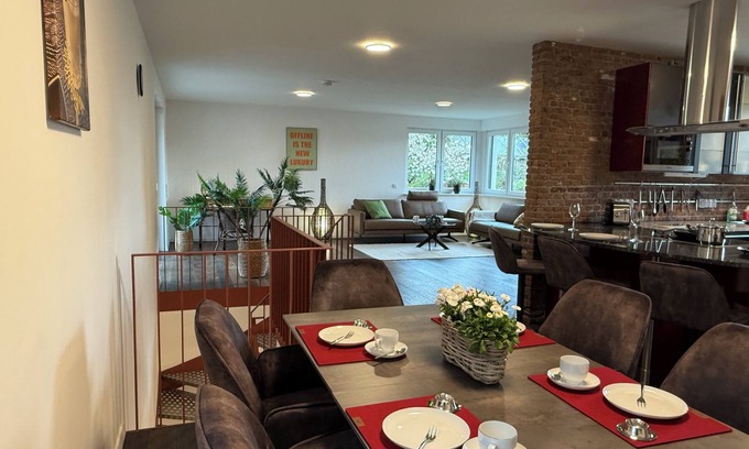 Ockershausen Apartment | Penthouse Habicht, large penthouse with roof terrace in a quiet location, 2 carports