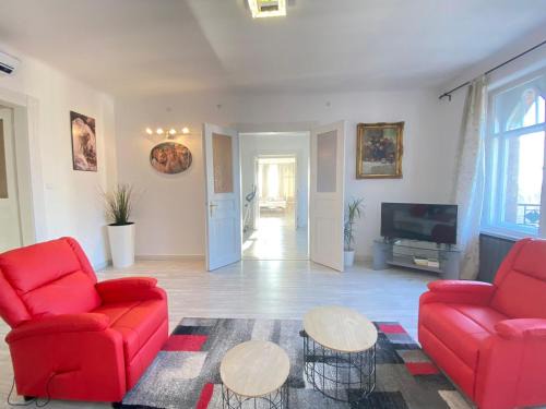 Jozsefvaros Apartment | Penthouse in the castle