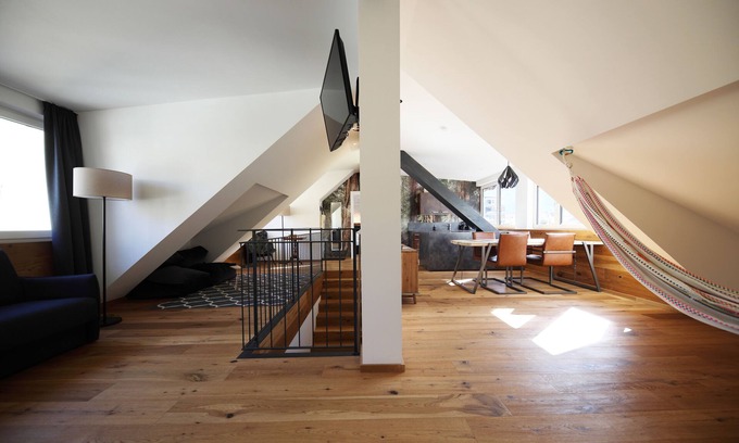 Merano House | Penthouse mit Blick auf die Berge