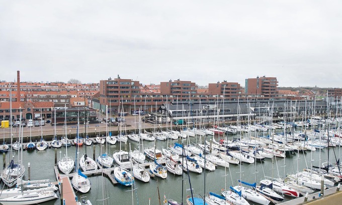 Vissershaven Apartment | Penthouse near Scheveningen Beach