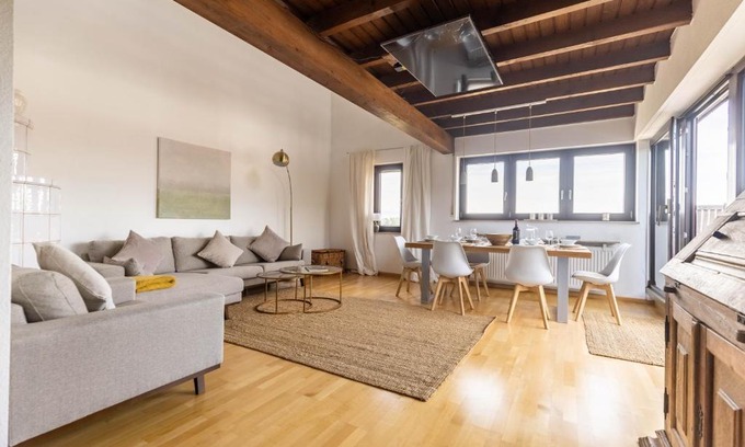 Kressbronn Apartment | Penthouse Weitblick mit Berg und Seesicht