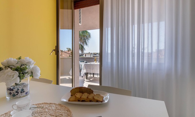 Martinsicuro Apartment | PENTHOUSE WITH LARGE TERRACE WITH SEA VIEW AND PARKING SPACE