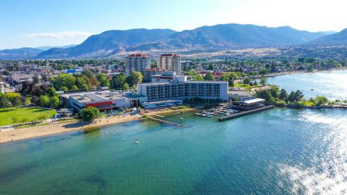 Okanagan-Similkameen Resort | Penticton Lakeside Resort