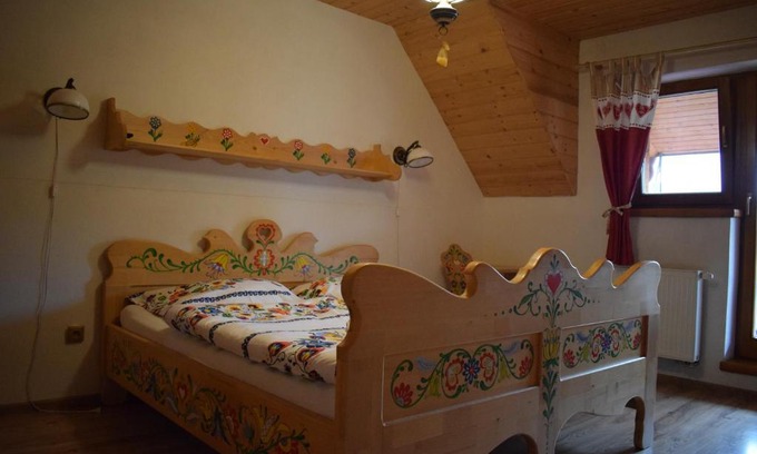 Velicna House | Penzión na gazdovskom dvore