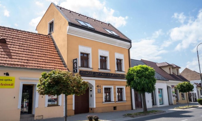 Pezinok House | Penzión pod kláštorom