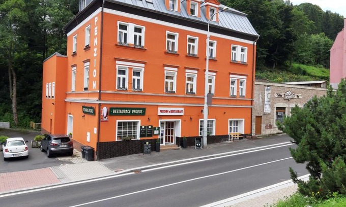 Jachymov Hotel | Penzion Haus Regrus