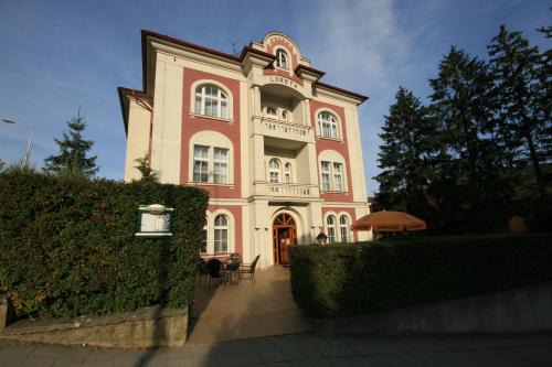 Luhacovice House | Penzion Loreta