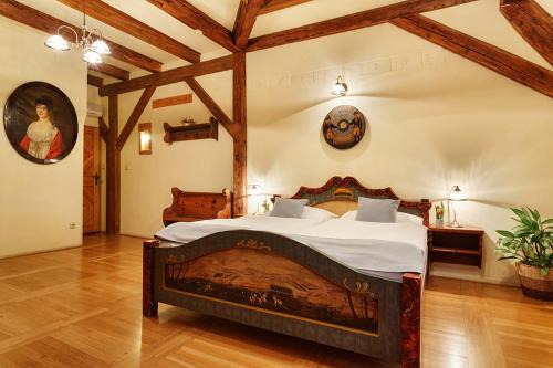 Frydek-Mistek House | Penzion U Kriveho psa