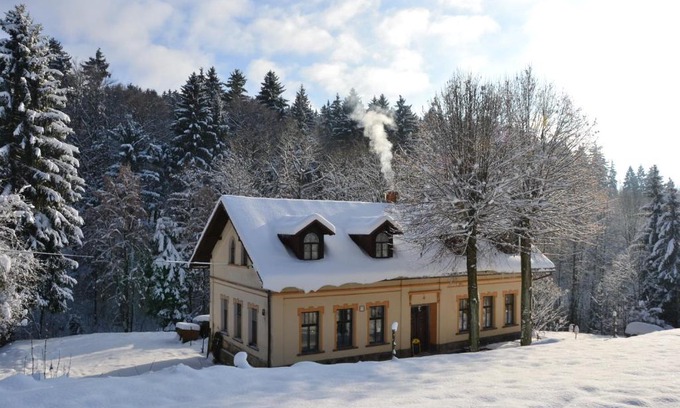 Vysoke nad Jizerou Hotel | Penzion U Lípy