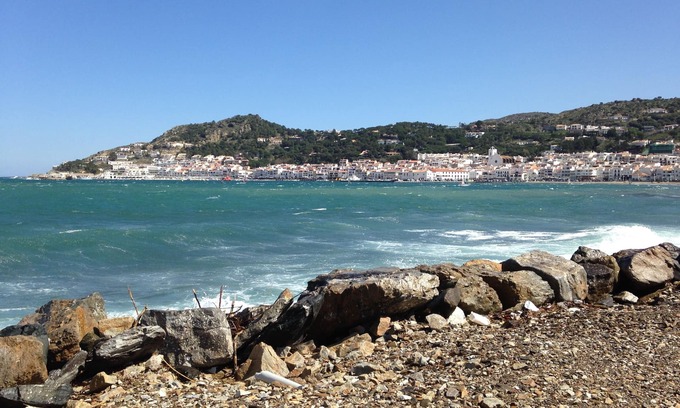 Port de la Selva Apartment | Pepita House - Apartment in the city center