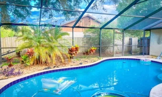 Winter Park House | Perfect 4-Bedroom in a prime location!
