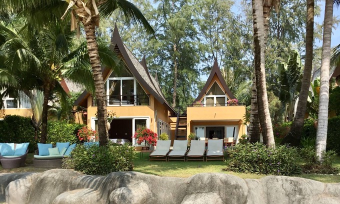 Klong Son Villa | Perfect beachfront location, 5 bedrooms, incredible sunsets ...