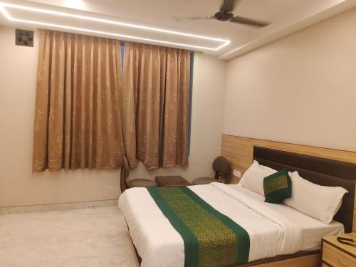 Paharganj Bed & Breakfast | Perfect Euro - Main Bazar Paharganj New Delhi