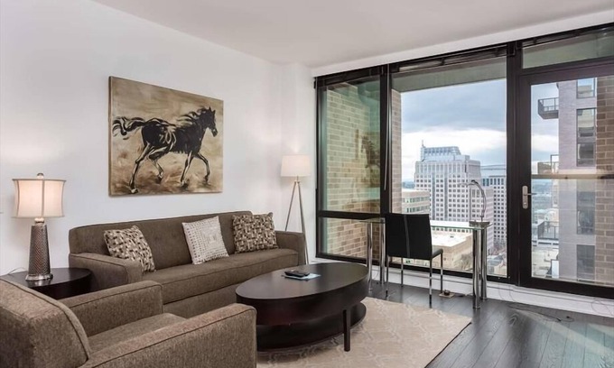 Reston Apartment | Perfect for Commuters | Heart of Reston | Town Center
