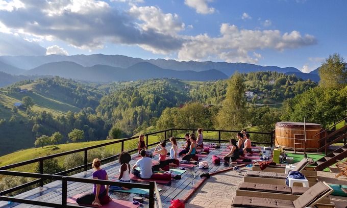 Moieciu Villa | Perfect for - intimate wedding, a college reunion, birthday party & hikes.