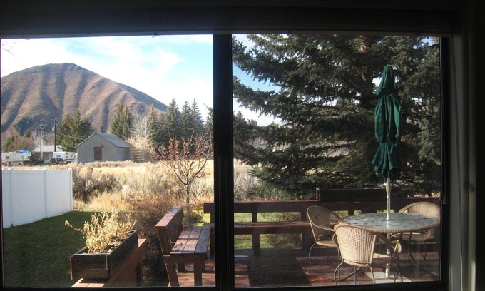 Hailey House | Perfect Hailey Local: Biking Trail, Great Views, Walk To Town, Campion Ice House