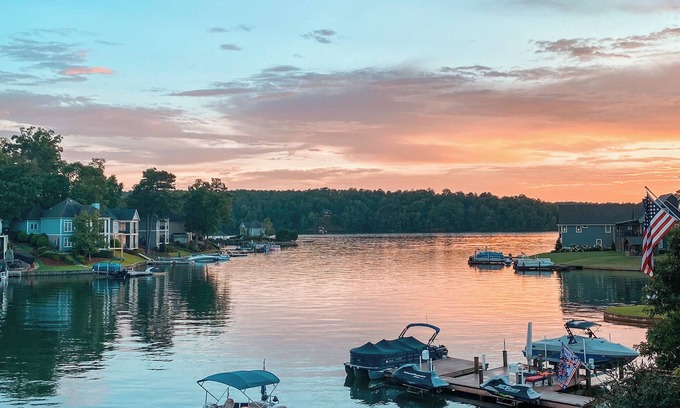 Dadeville House | Perfect lakefront oasis! Spacious 5-bedroom home, large dock, screened-in porch.