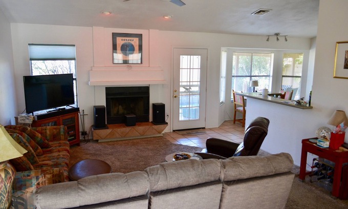 Paradise Valley Village House | Perfect location for Scotts. Mayo Clinic, golf, hiking & more!n