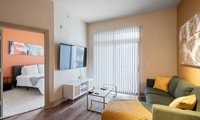 Brookhollow Apartment | Perfect Location/Resort Style Pool/Fast Wi-Fi