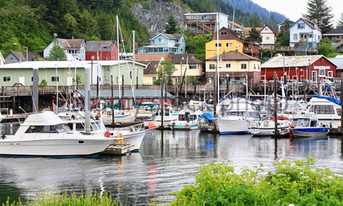 Ketchikan Apartment | Perfect location