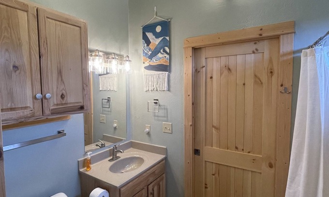 Lake City Cabin | Perfect Location with Breathtaking Mountain Views!