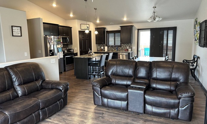 Piedmont House | Perfect Rally Rental House 19 minutes to Sturgis!