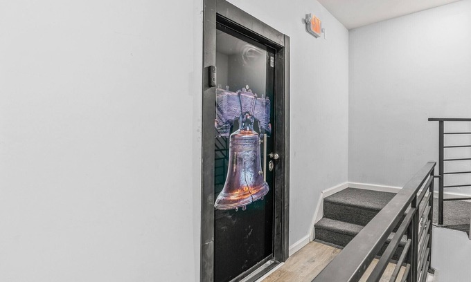 Philadelphia Apartment | Perfect Relaxing 1BR W/Free parking in Cobbs Creek