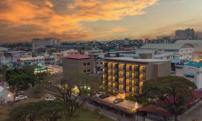 Bang Kapi Hotel | Perfect Smart Life