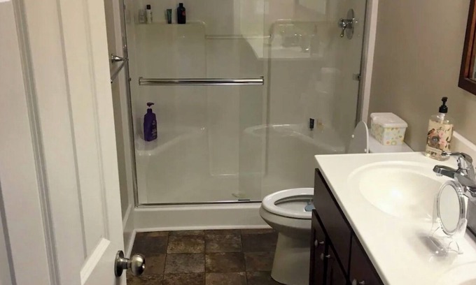 Culver House | Perfect spot: 3 FULL bathrooms, 4 bedrooms