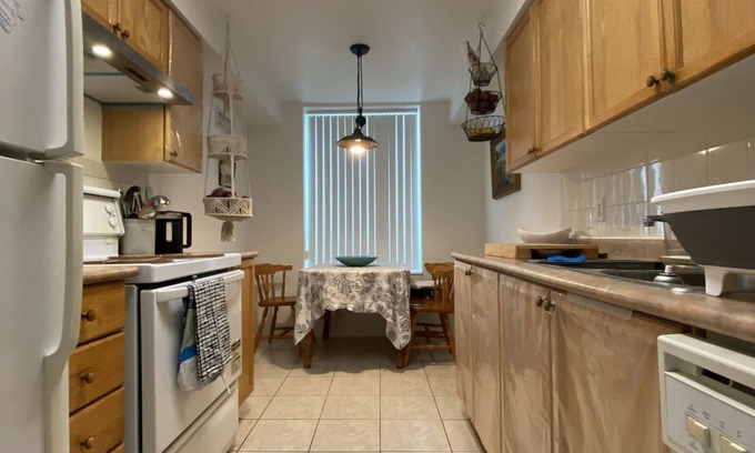 Six Points Condo | Perfectly Located Toronto Condo
