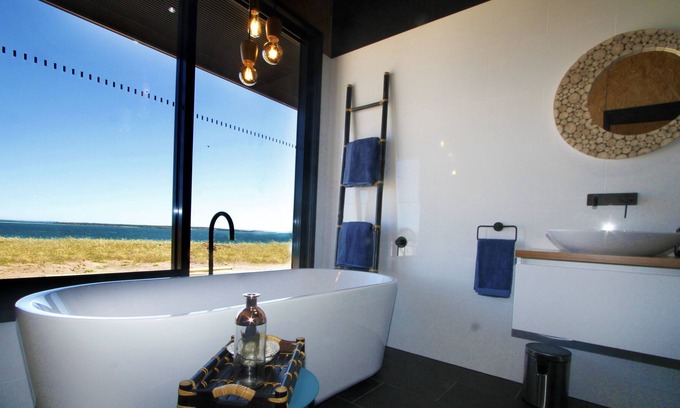 Finlayson Hotel | Perlubie Sea