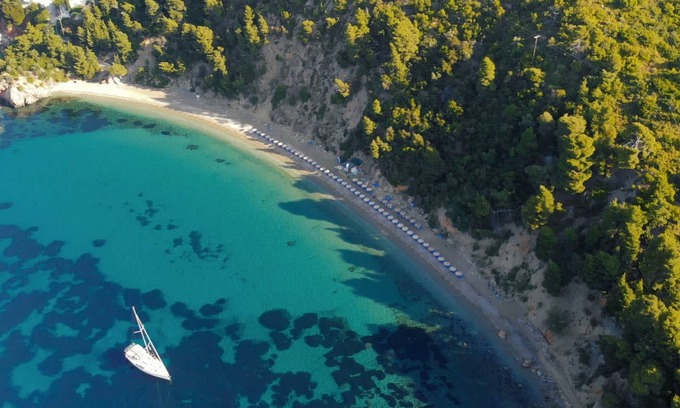 Stafylos Apartment | Persephone Seaview Room - Ariadne Skopelos Getaway