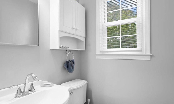 Montpelier House | Persimmons and 4 bedroom colonial